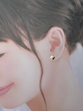 画像をギャラリービューアに読み込む, Miu's Petit(ミウズ・プティ)- 2ペアピアス
